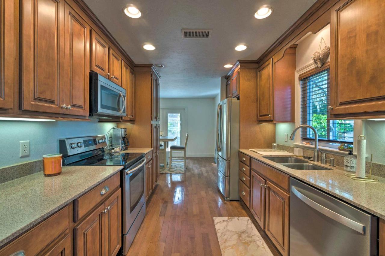 Bright Sarasota Bungalow - 5 Mi To Siesta Beach! Екстер'єр фото